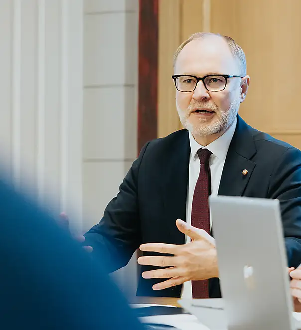 Aizsardzības industrijas konsultatīvā padome diskutē par nozares attīstību